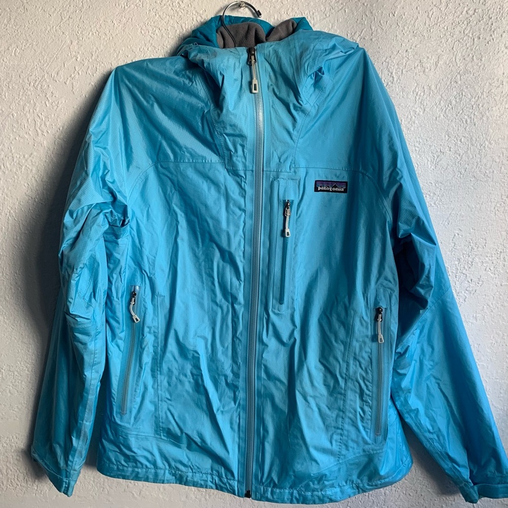 Patagonia Women's Nano Storm Blue insulated Hooded Shell Jacket medium